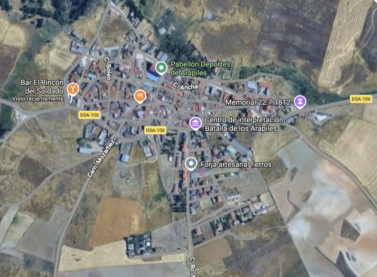 Mapa del casco urbano de Arapiles: trazado de calles, perímetro del núcleo y carretera DSA-106.